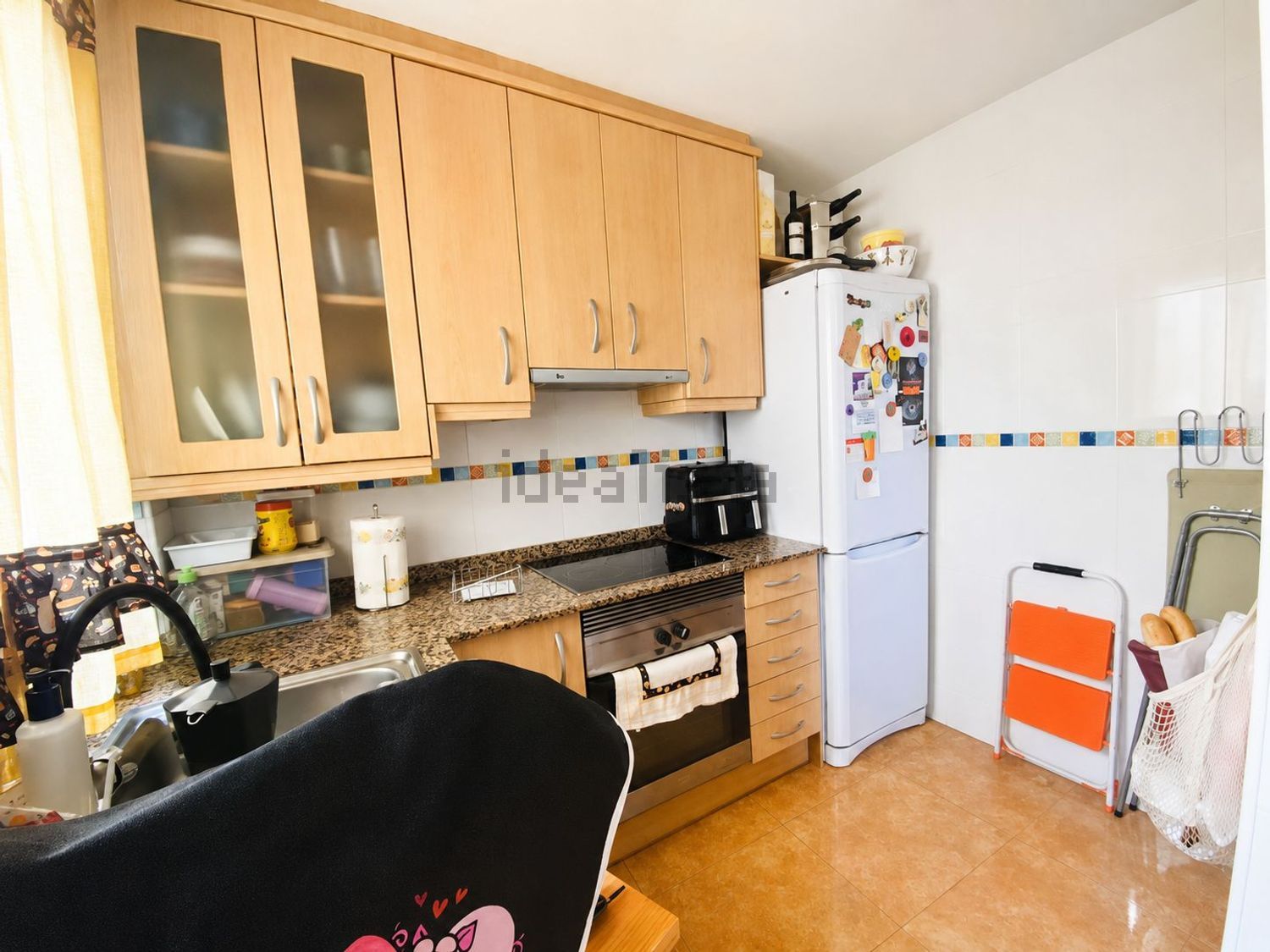 Planta baja de 3 dormitorios con terraza en San Agustín, Alicante - foto 10