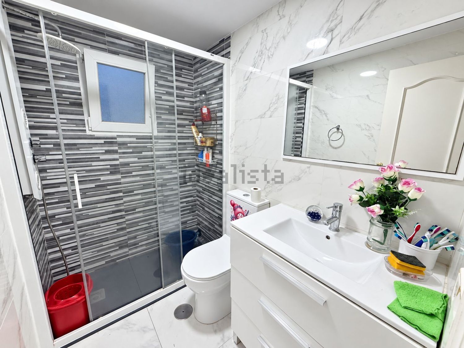 Piso de 3 dormitorios con patio en San Agustín, Alicante - foto 12