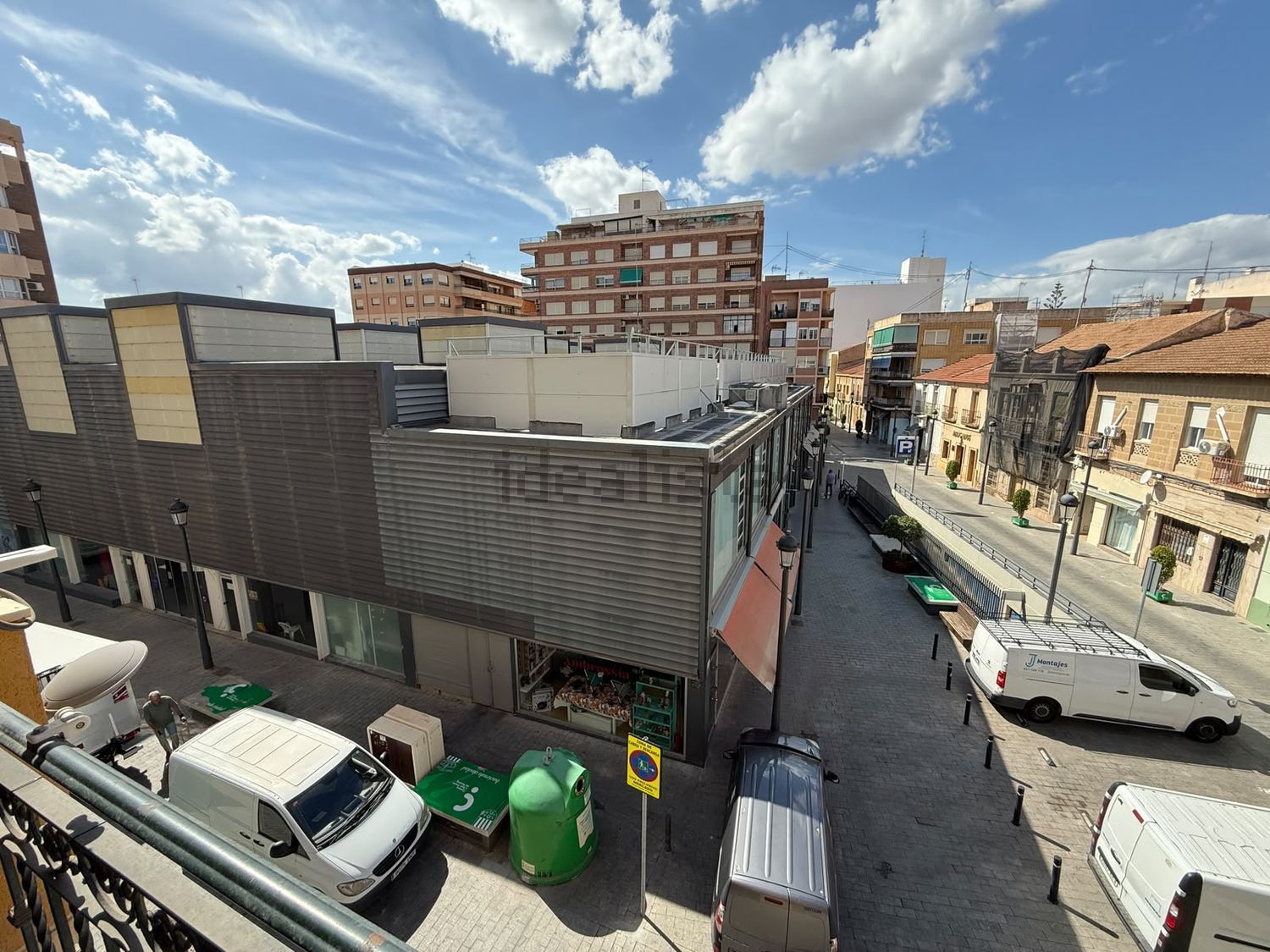 Piso de 3 dormitorios con garaje en el centro de San Vicente del Raspeig - foto 3