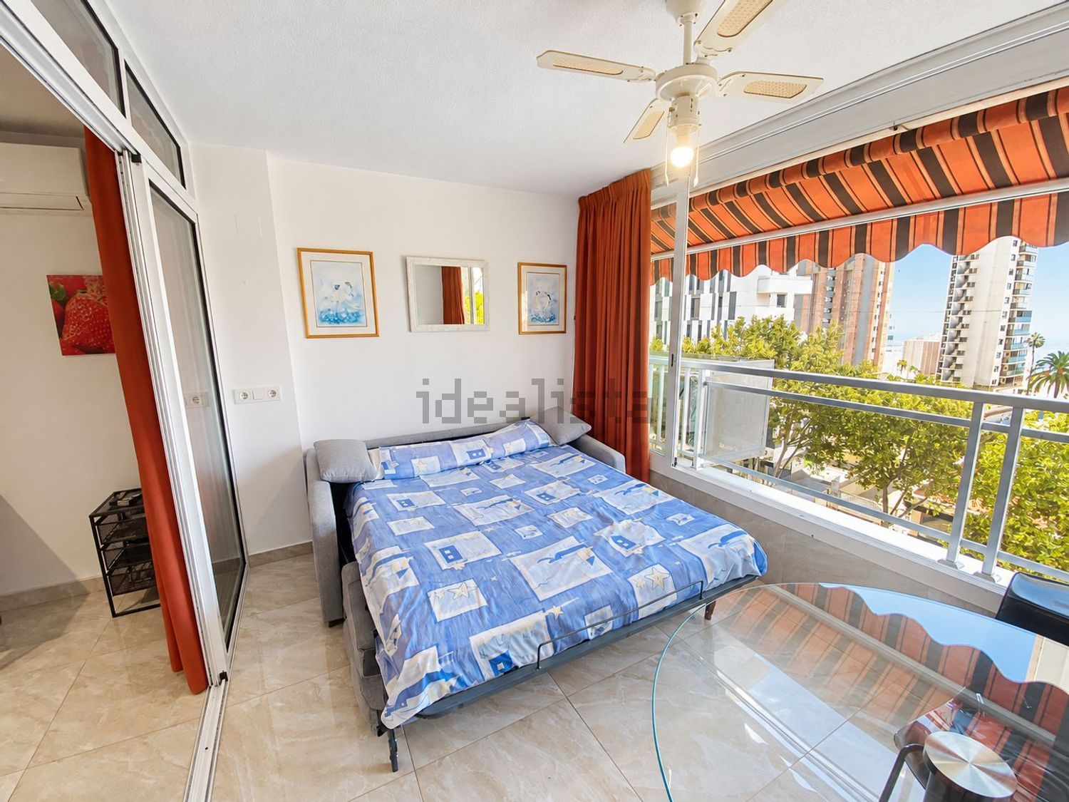 Estudio reformado con vistas al mar en Levante, Benidorm
