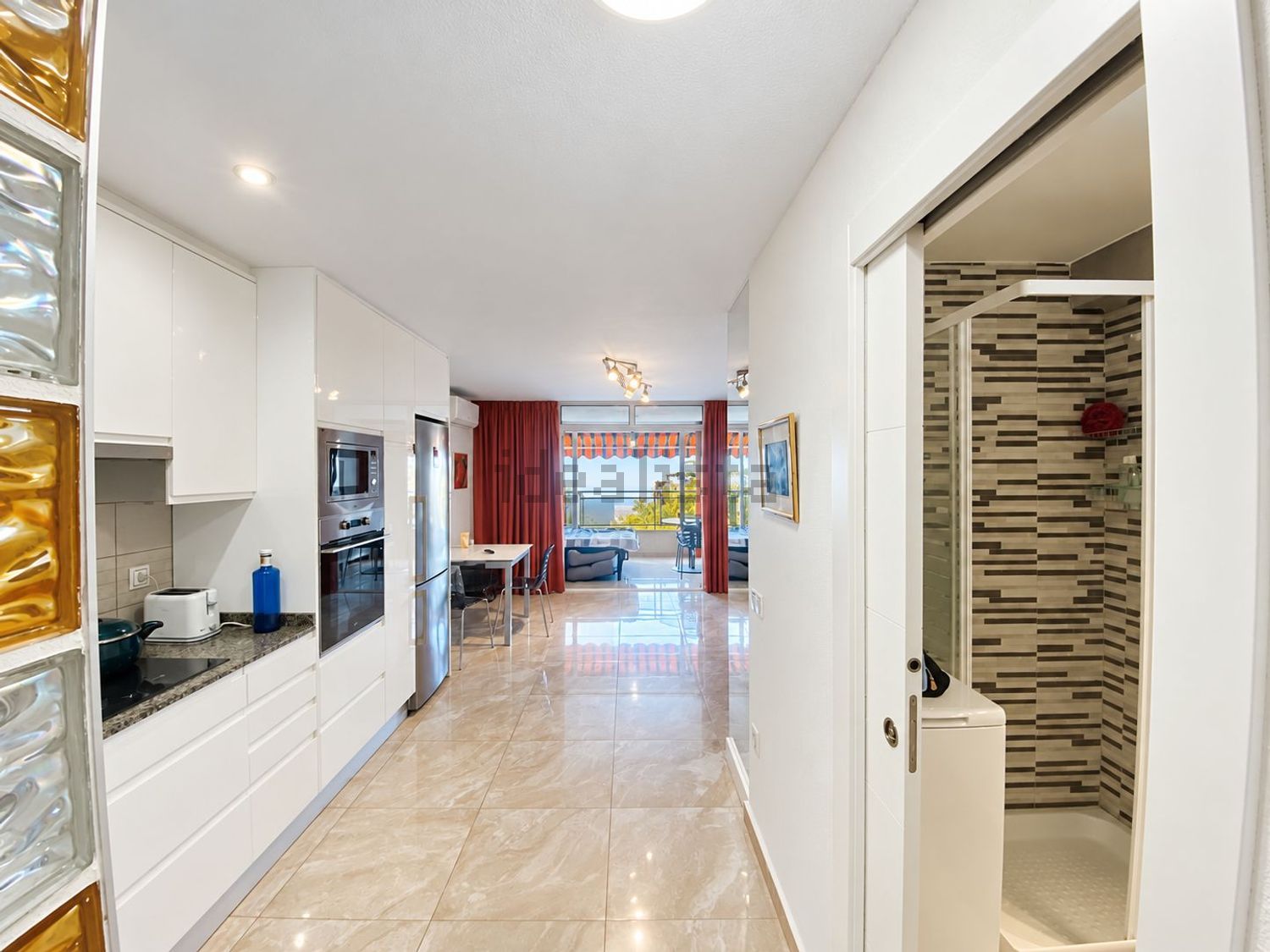 Estudio reformado con vistas al mar en Levante, Benidorm - foto 9