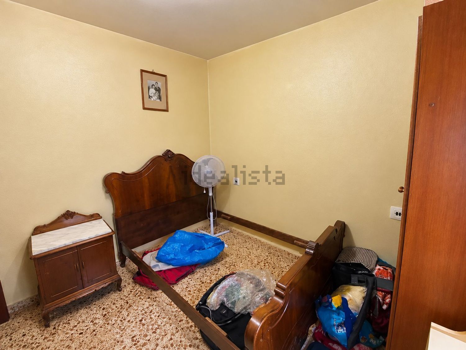3-bedroom flat with terrace in central Benidorm - photo 11